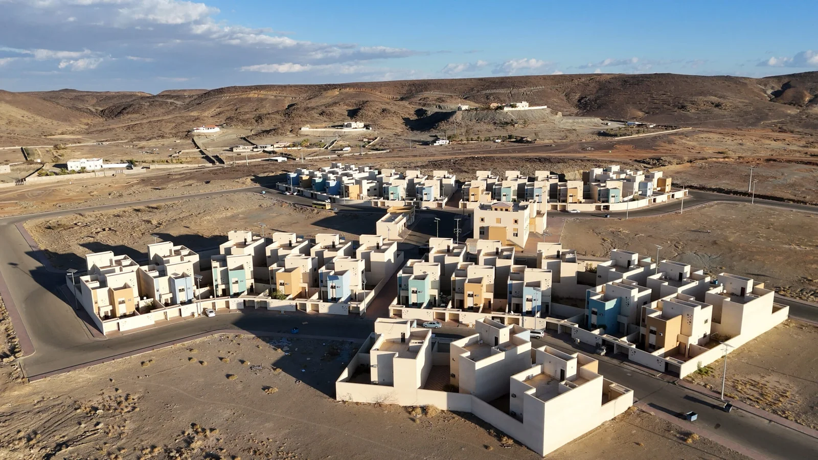 مجمع العقيق السكني التنموي