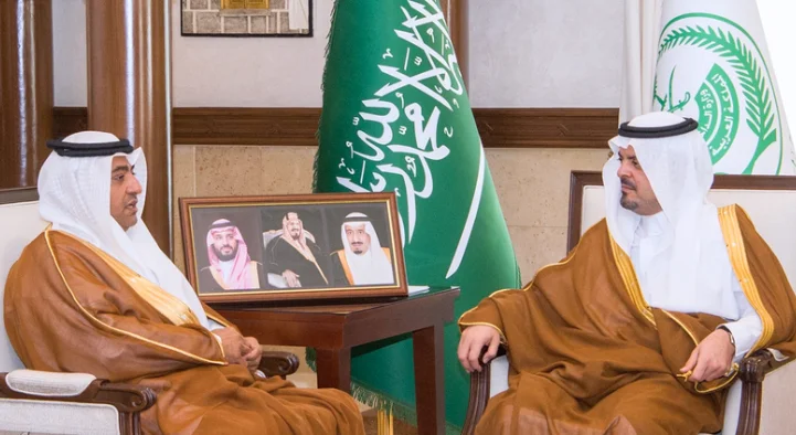 سمو نائب أمير منطقة مكة المكرمة يستقبل رئيس مجلس إدارة مؤسسة الملك عبدالله بن عبد العزيز لوالديه للإسكان التنموي ويطلع على مشروعاتها التنموية
